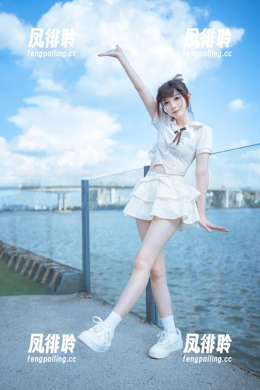 17c吃瓜网站：黑料和花边新闻，无限循环中找到的快乐源泉！