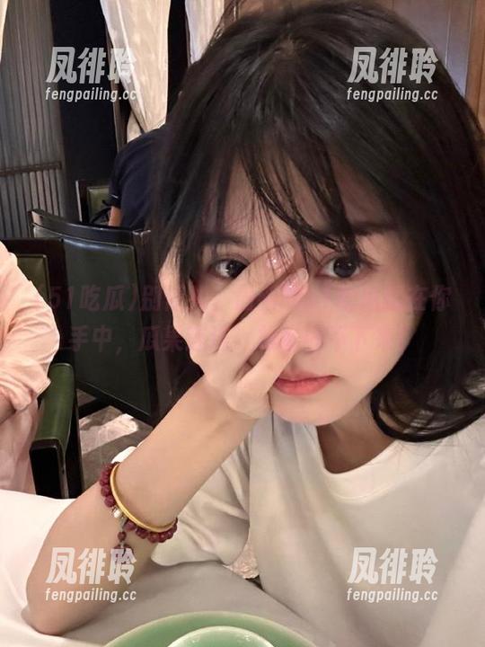 别低头，最新的51吃瓜就在你手中，瓜果连连，根本停不下来！