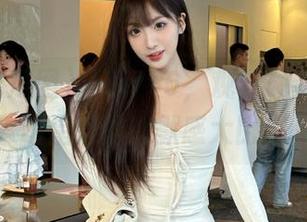狂欢716，观看718吃瓜网！明星们的幽默感大比拼。