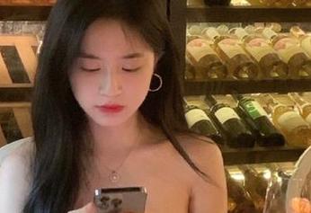 突然觉得91cg.tv网页宛如一场荒唐的梦，醒来还是那么真实…