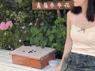 在91吃瓜中心登录，让你一秒变身瓜民！