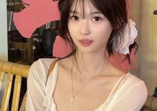 听闻tai9网址有惊乳！内幕儿不说，感觉都快要传染上网瘾了！