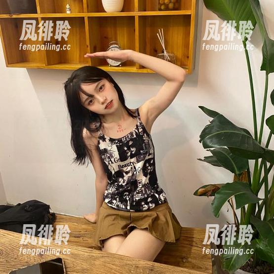 在zztt88.ccm入口探险，黑料让我怀疑人生的节奏！