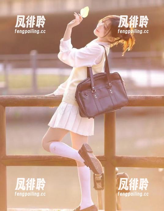 在zztt333网站上，瓜说多不多，说少也不少，咋回事？