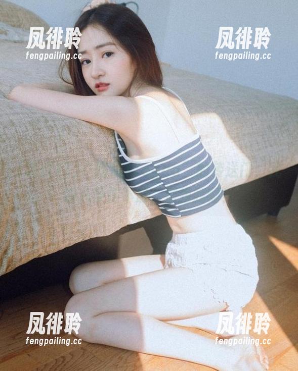 “吃瓜17cgcg”的传送门，我的八卦伤不起，别碰我啊！