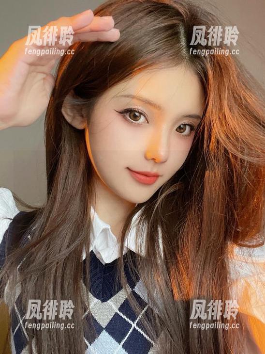 吃瓜91 黑暗吃瓜91网,适合勇敢者分享吃瓜时,别让灯光照进来!