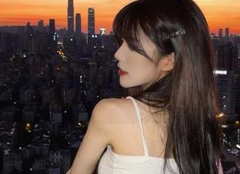 直达吃瓜网，让你的指尖触摸新鲜视野！下载吧，畅游游