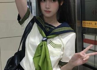 今日瓜味满满，吃瓜网最新热度直线上升！