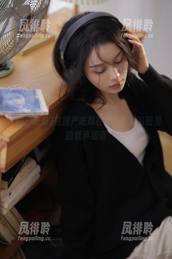 国产吃瓜 在国产吃瓜在线,听闻瓜田里的低声细语