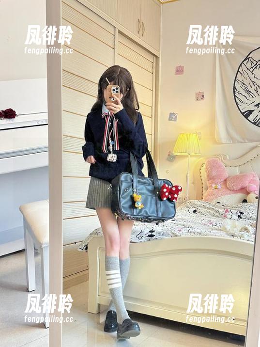 新版“万里长征黑料不打烊”来袭，不下载这app，你就不能算是吃瓜的合格成员！