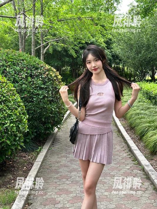 有人难道不知道“黑料不打烊”的官网地址？看看这链接就明白了！