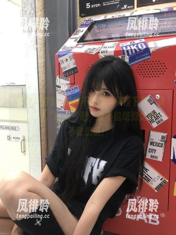 黑料不打烊苹果版下载，快跟我一起“吃瓜”吧，能不能吃到饱我可不敢想哦！