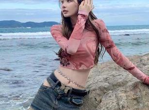 “黑料不打烊,万里长征”的链接，莫名其妙就变得有趣了。