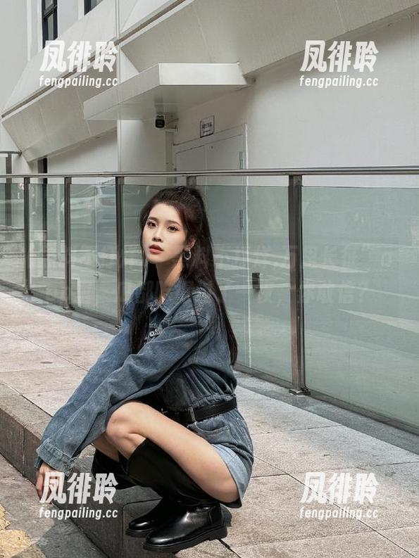 “黑料不打烊,万里长征”app里，瓜都吃得过了一夜，你敢信？