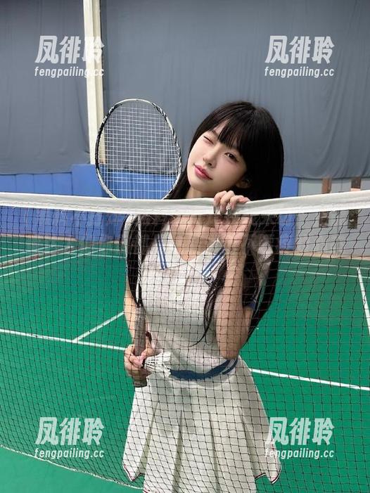 黑料不打烊在线采访：正能量达人们你们都是站着说话不腰疼的心态呢？