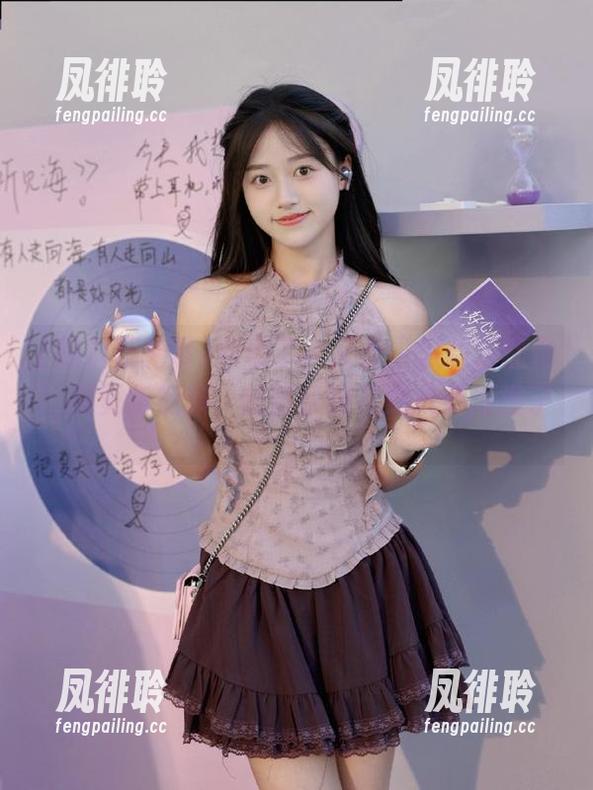 黑料正能量 别看了!又看“黑料正能量”网页版视频,我都快被花式八卦灌爆了。