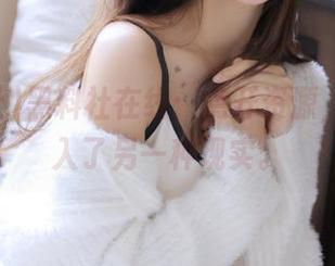 黑料社在线：点开资源，仿佛进入了另一种现实。