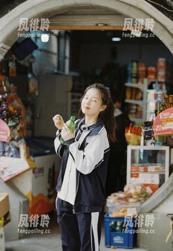 黑料网 不小心在“155.fun.黑料网”app上停留太久,整个人都变成了吃瓜幕后的目击者。