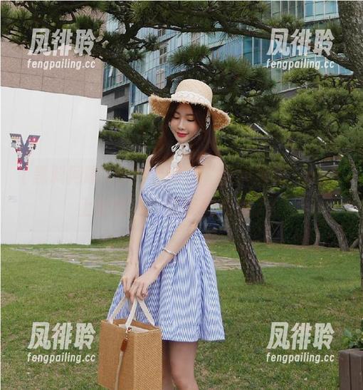 黑料网曝 化学老师在“黑料网曝”app上的照片,这姿势我服了!
