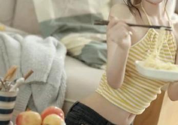 吃瓜化学老师的实验，来自黑料网曝app的惊喜放送！