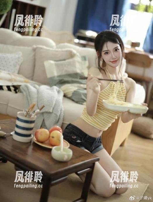 吃瓜化学老师的实验，来自黑料网曝app的惊喜放送！