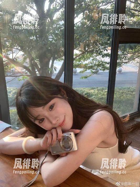 黑料网络 “黑料网络”里这位“正能量不打烊太郎”,看得我内心小鹿乱撞~