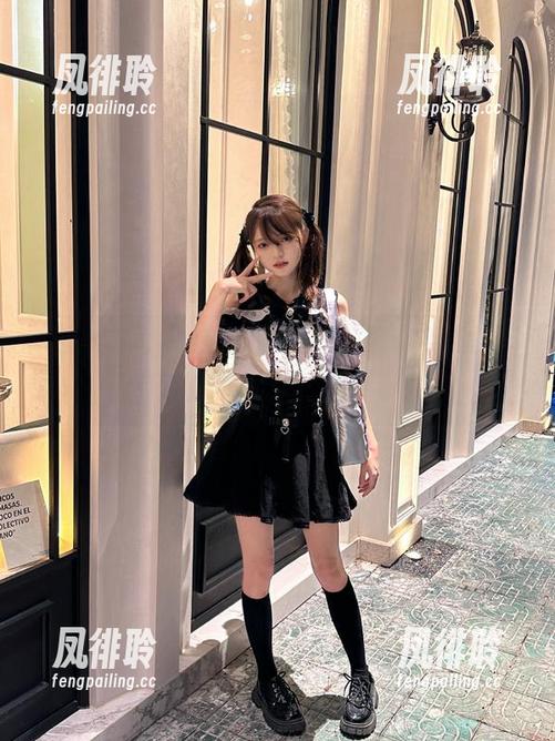 黑料老司机 观看黑料老司机,今天的料有点咸,适合配上西瓜!